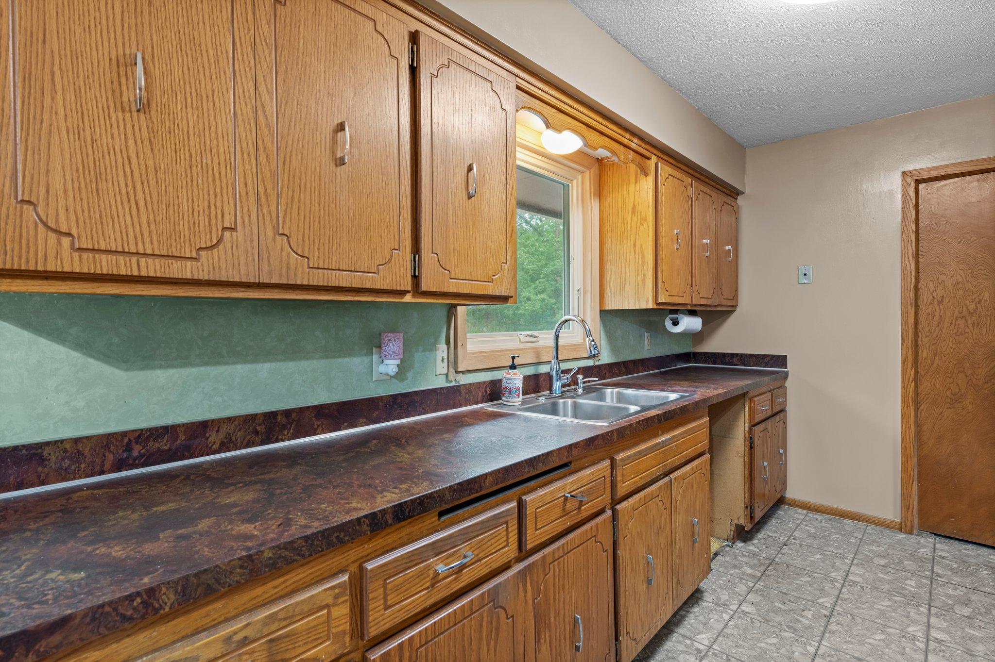 8251 158th Lane, Anoka, Minnesota image 15