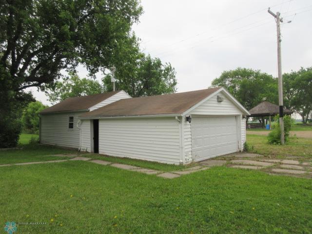 Moorhead, Minnesota 56560, United States, 3 Bedrooms Bedrooms, ,2 BathroomsBathrooms,Residential,Active,158892