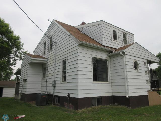 Moorhead, Minnesota 56560, United States, 3 Bedrooms Bedrooms, ,2 BathroomsBathrooms,Residential,Active,158892