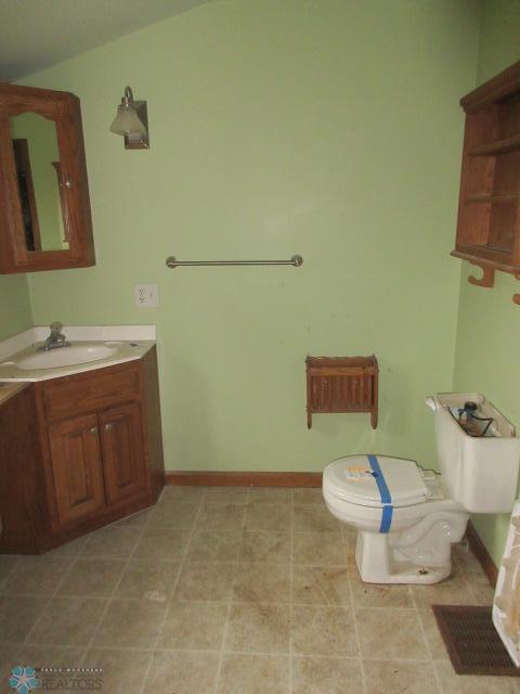 Moorhead, Minnesota 56560, United States, 3 Bedrooms Bedrooms, ,2 BathroomsBathrooms,Residential,Active,158892