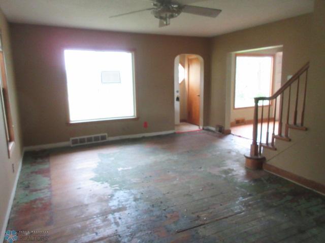 Moorhead, Minnesota 56560, United States, 3 Bedrooms Bedrooms, ,2 BathroomsBathrooms,Residential,Active,158892