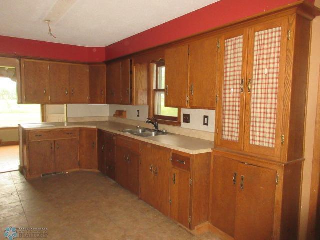 Moorhead, Minnesota 56560, United States, 3 Bedrooms Bedrooms, ,2 BathroomsBathrooms,Residential,Active,158892