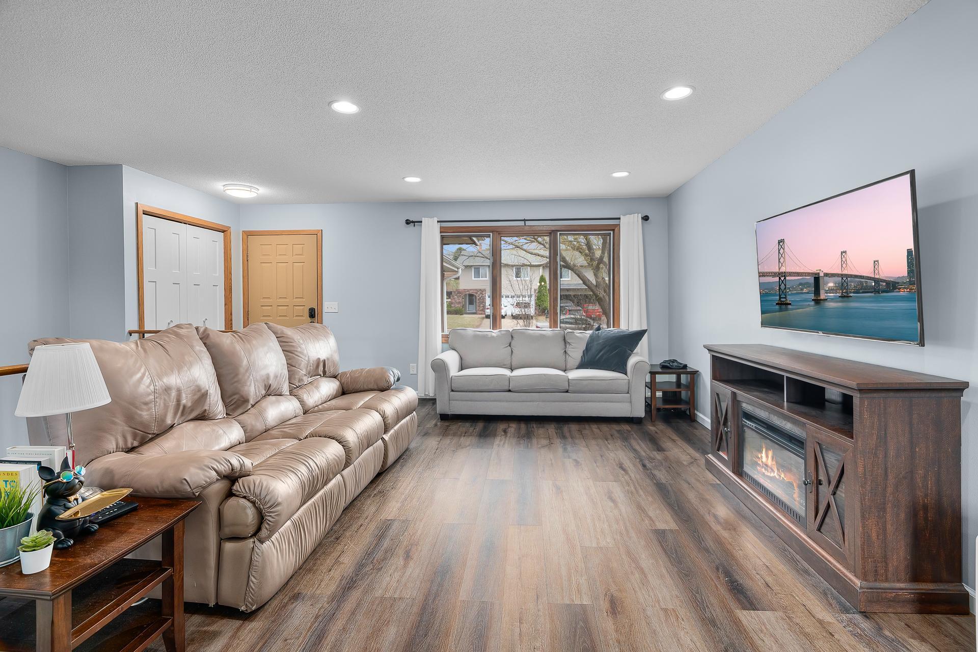 7350 Bagpipe Boulevard, Eden Prairie, Minnesota image 5