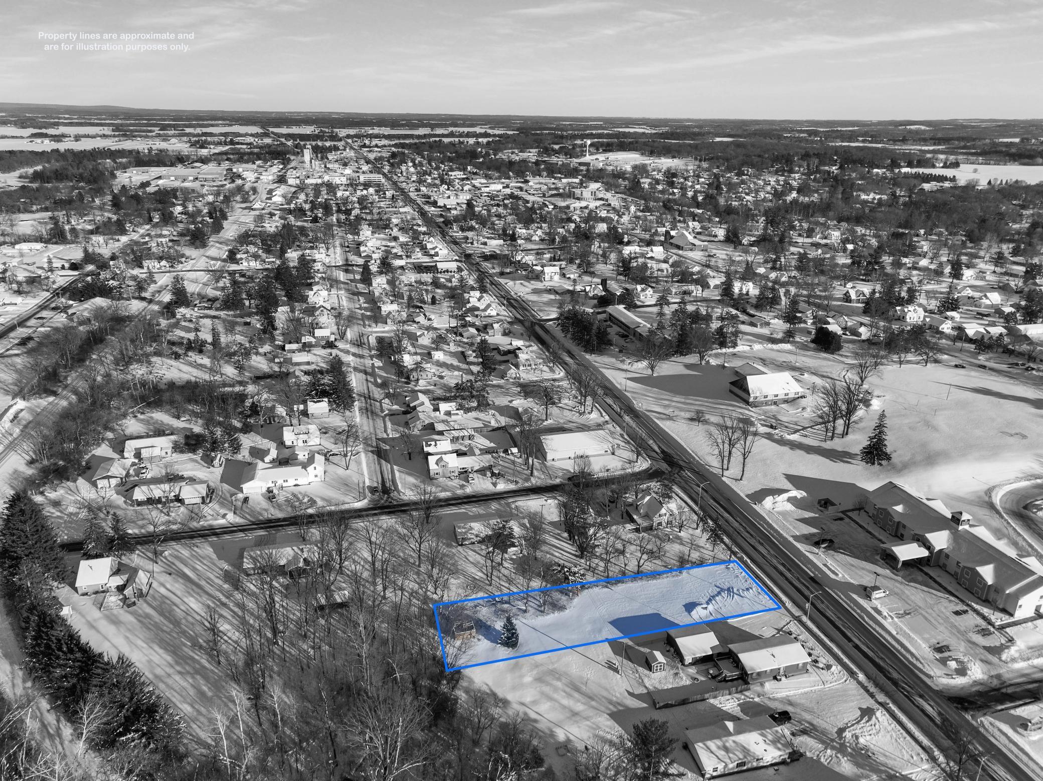 429 W Division Avenue, Barron, Wisconsin image 3