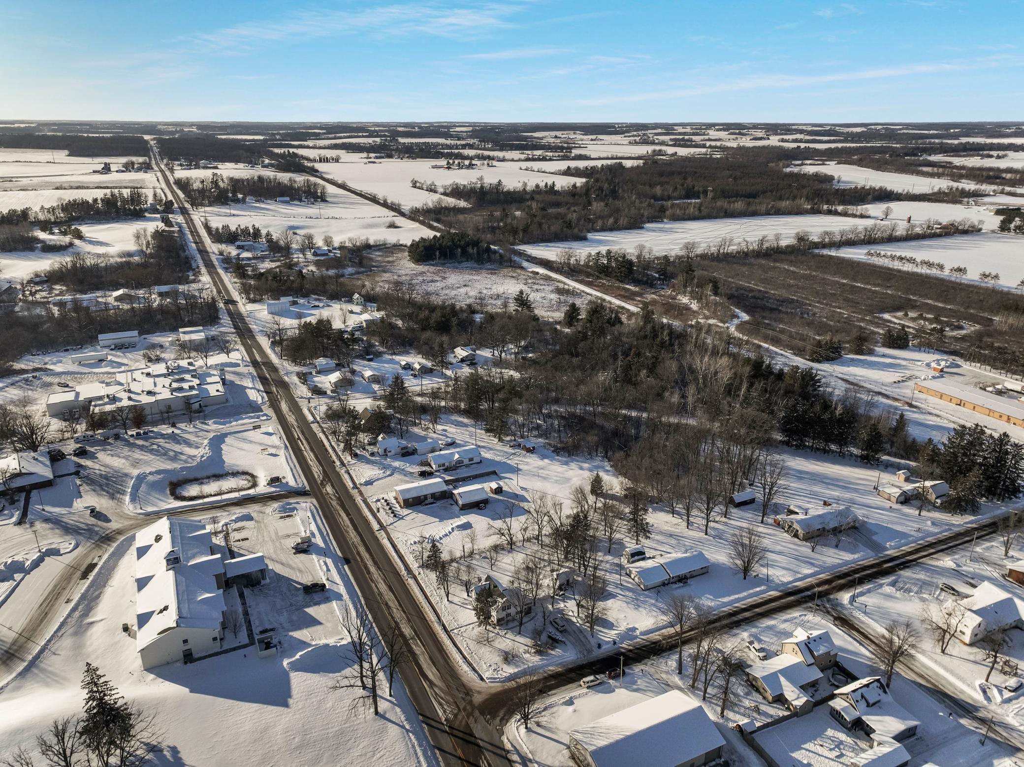 429 W Division Avenue, Barron, Wisconsin image 11