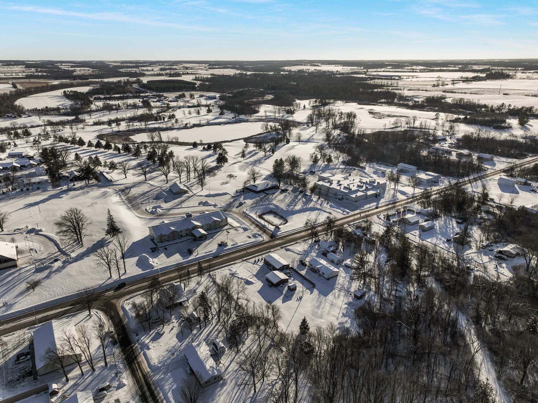 429 W Division Avenue, Barron, Wisconsin image 14