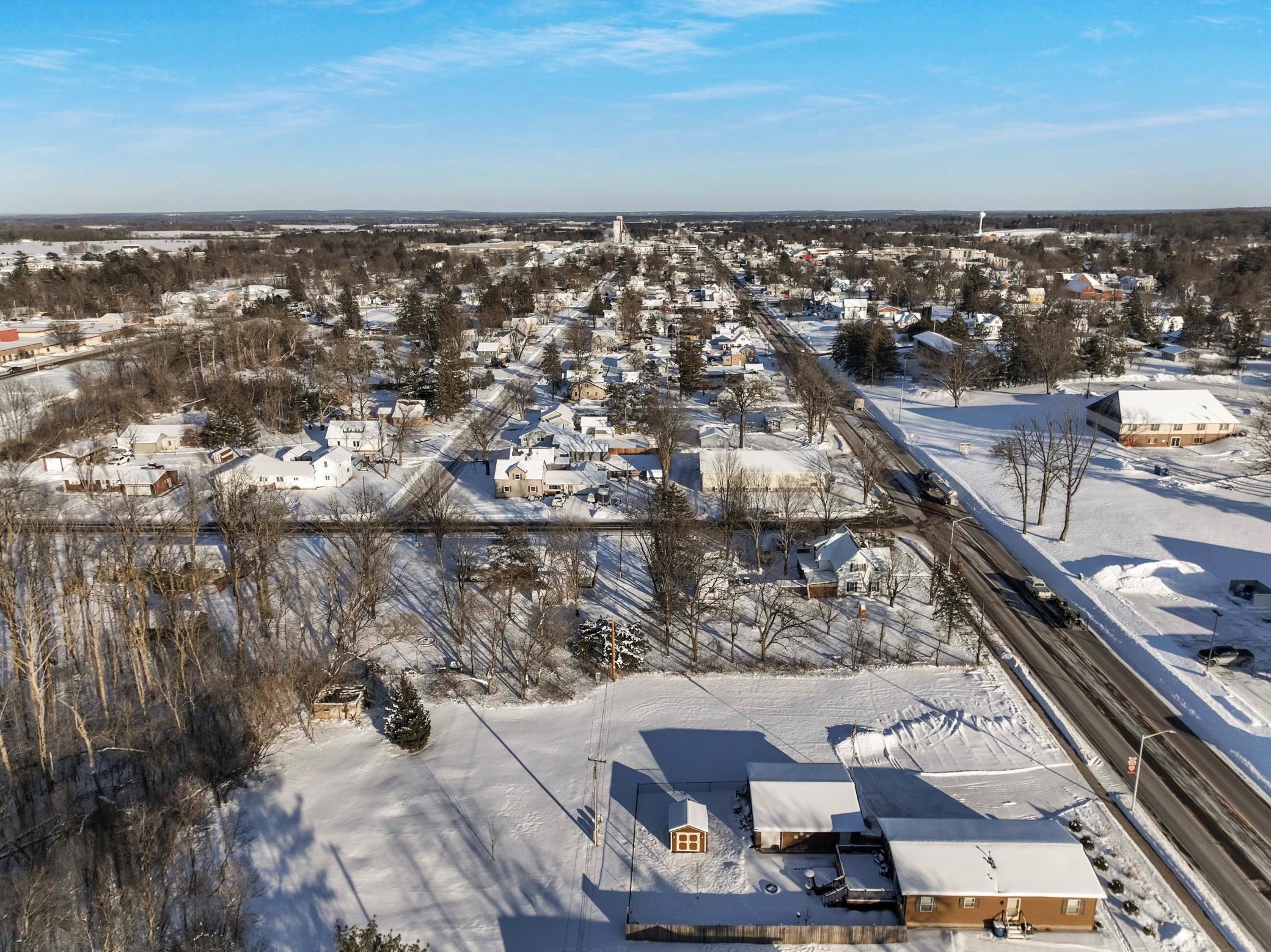 429 W Division Avenue, Barron, Wisconsin image 8