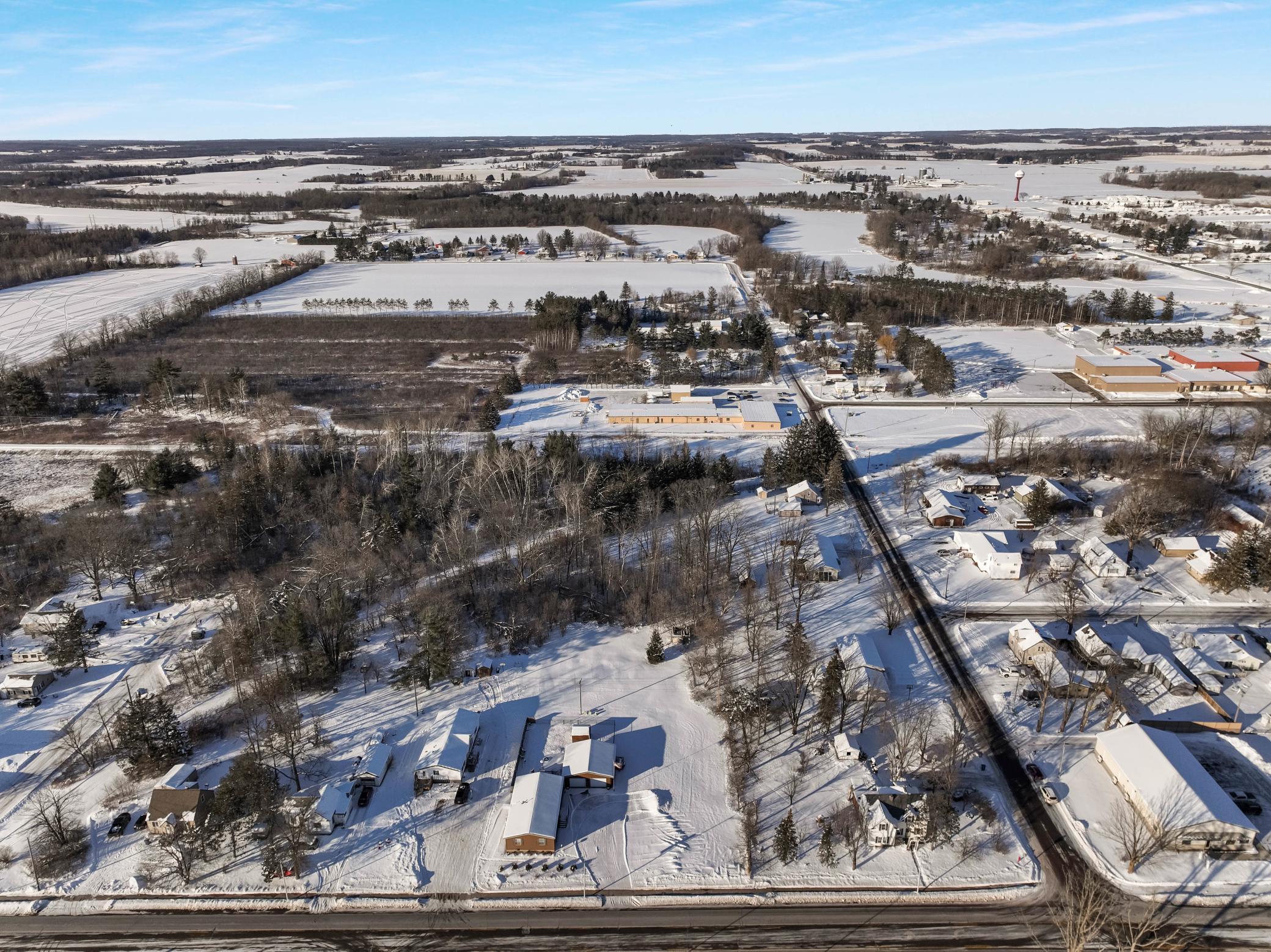 429 W Division Avenue, Barron, Wisconsin image 10