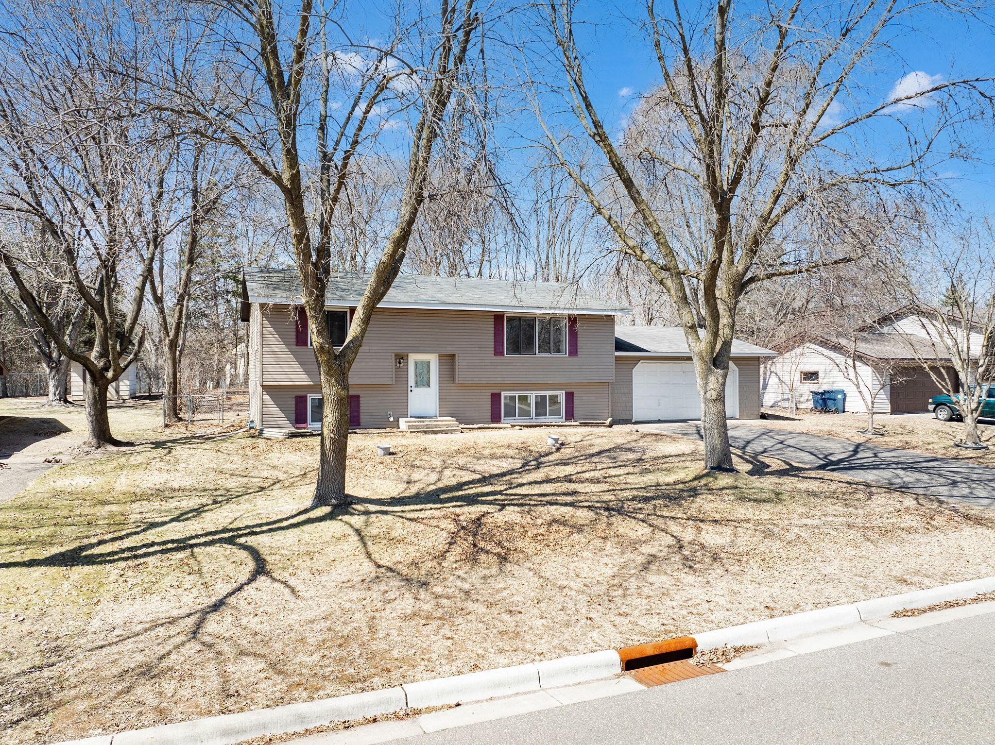 13041 Saratoga Lane, Champlin, Minnesota image 39