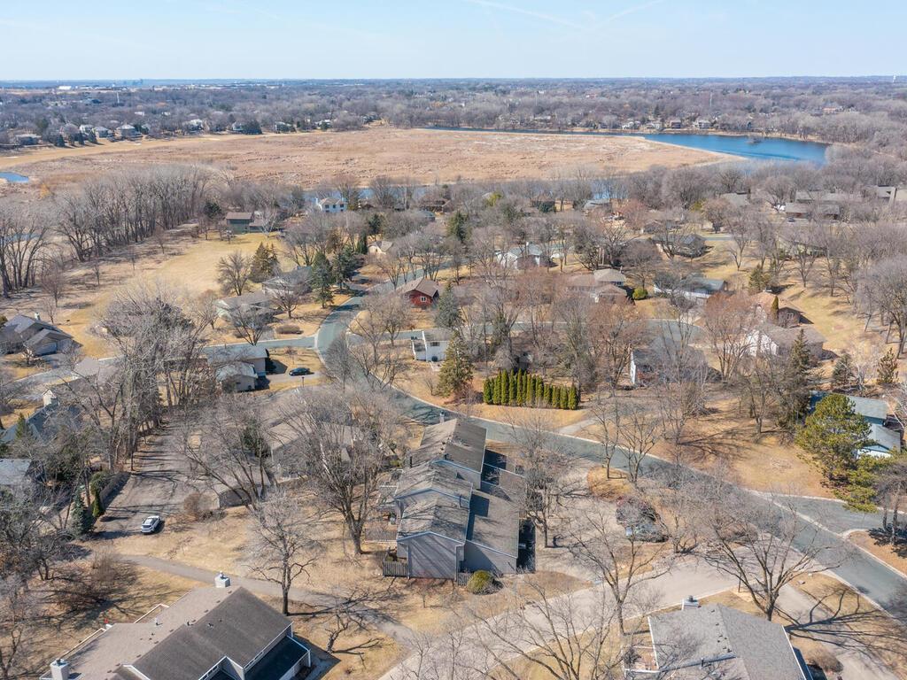 9104 Neill Lake Road, Eden Prairie, Minnesota image 45
