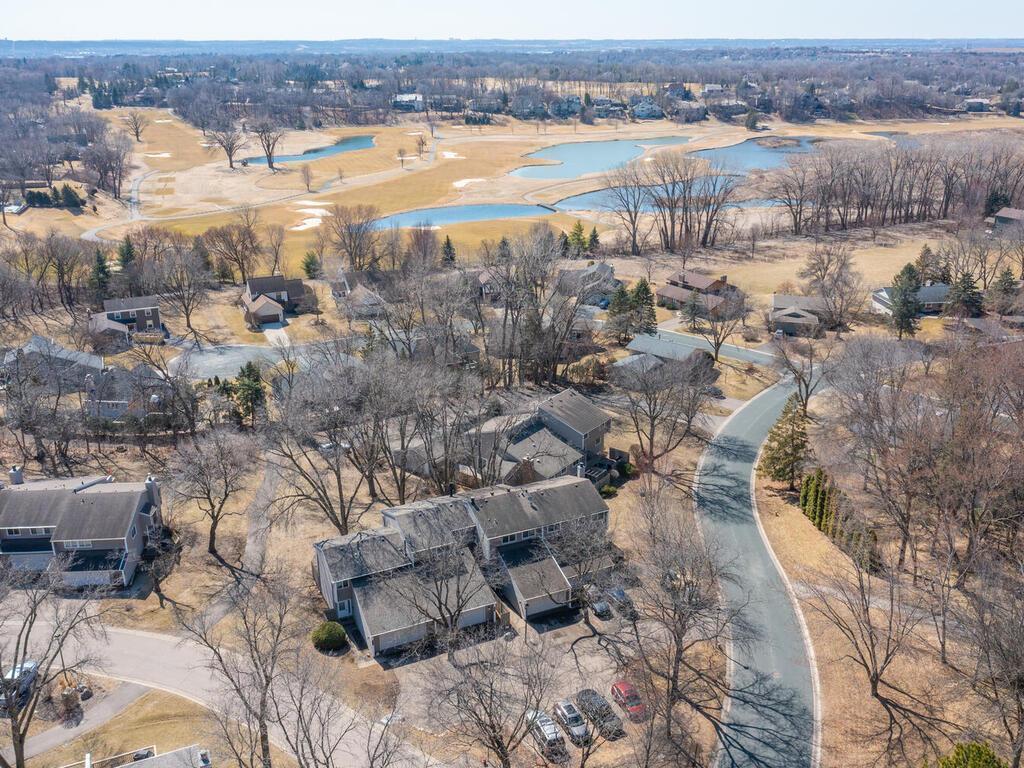 9104 Neill Lake Road, Eden Prairie, Minnesota image 42