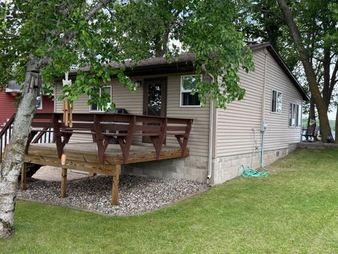 Homes For Sale - 50425 E Lake Seven Road<br/> Frazee, MN 56544