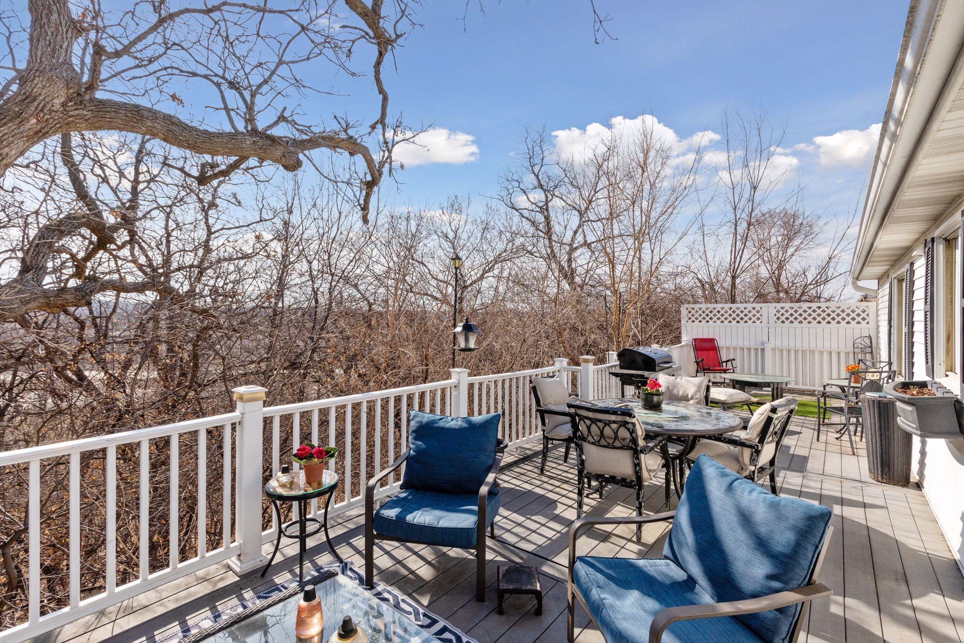 13611 Parkwood Drive, Burnsville, Minnesota image 25
