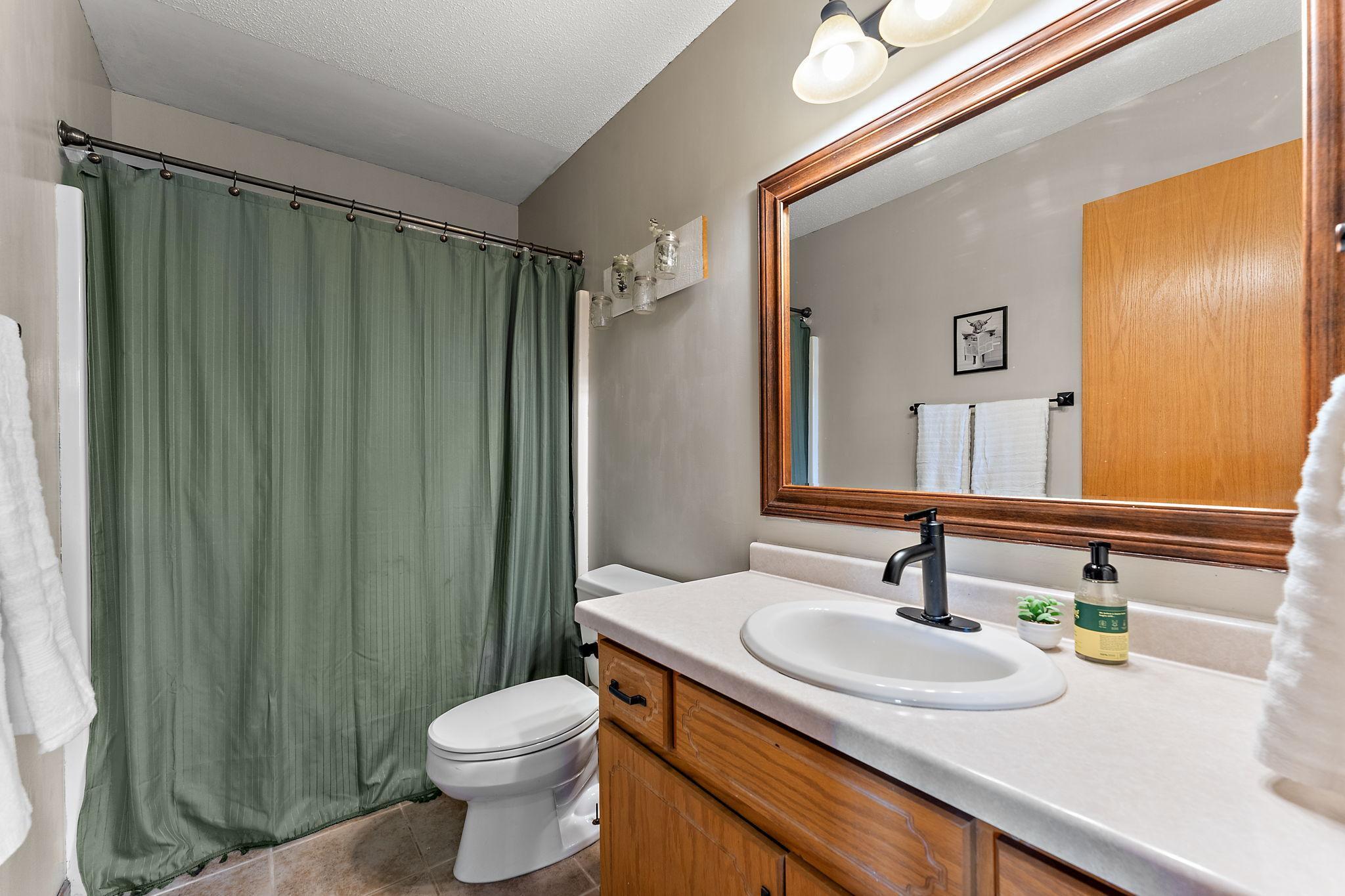 615 W 11th Street, Rush City, Minnesota image 16