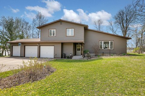 Homes For Sale - 4256 Wahtomin Trail<br/> Douglas County, Alexandria, MN 56308