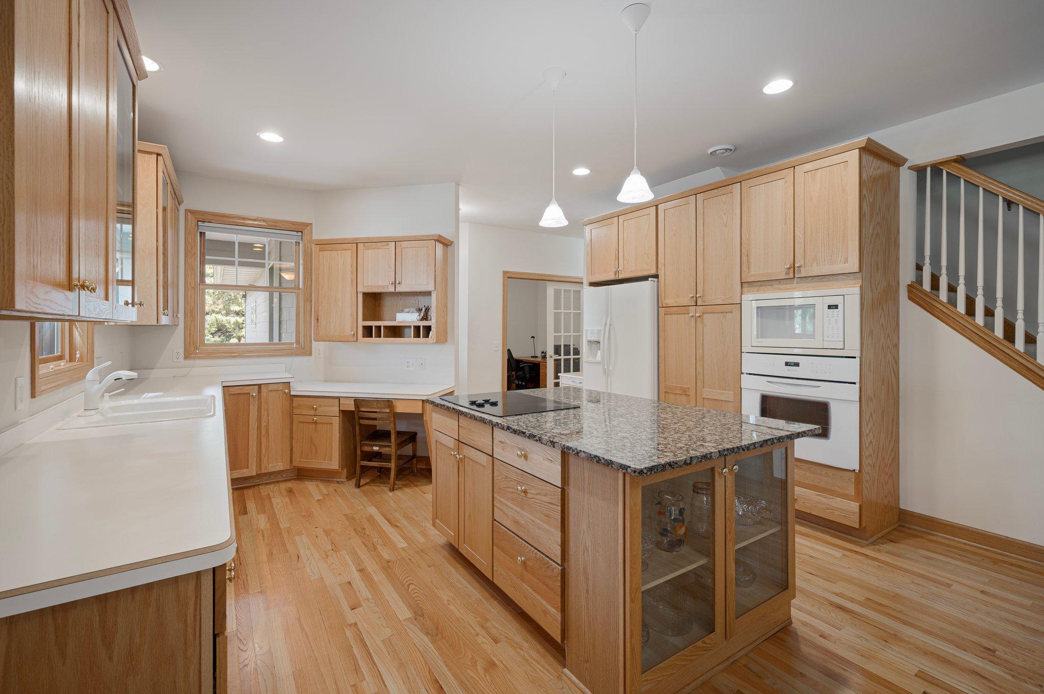 4560 Lake Court, Saint Paul, Minnesota image 6