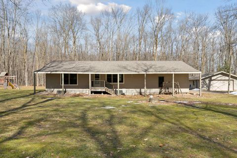 Homes For Sale - 2528 3 1/4 5th Street<br/> Barron County, Cumberland, WI 54829