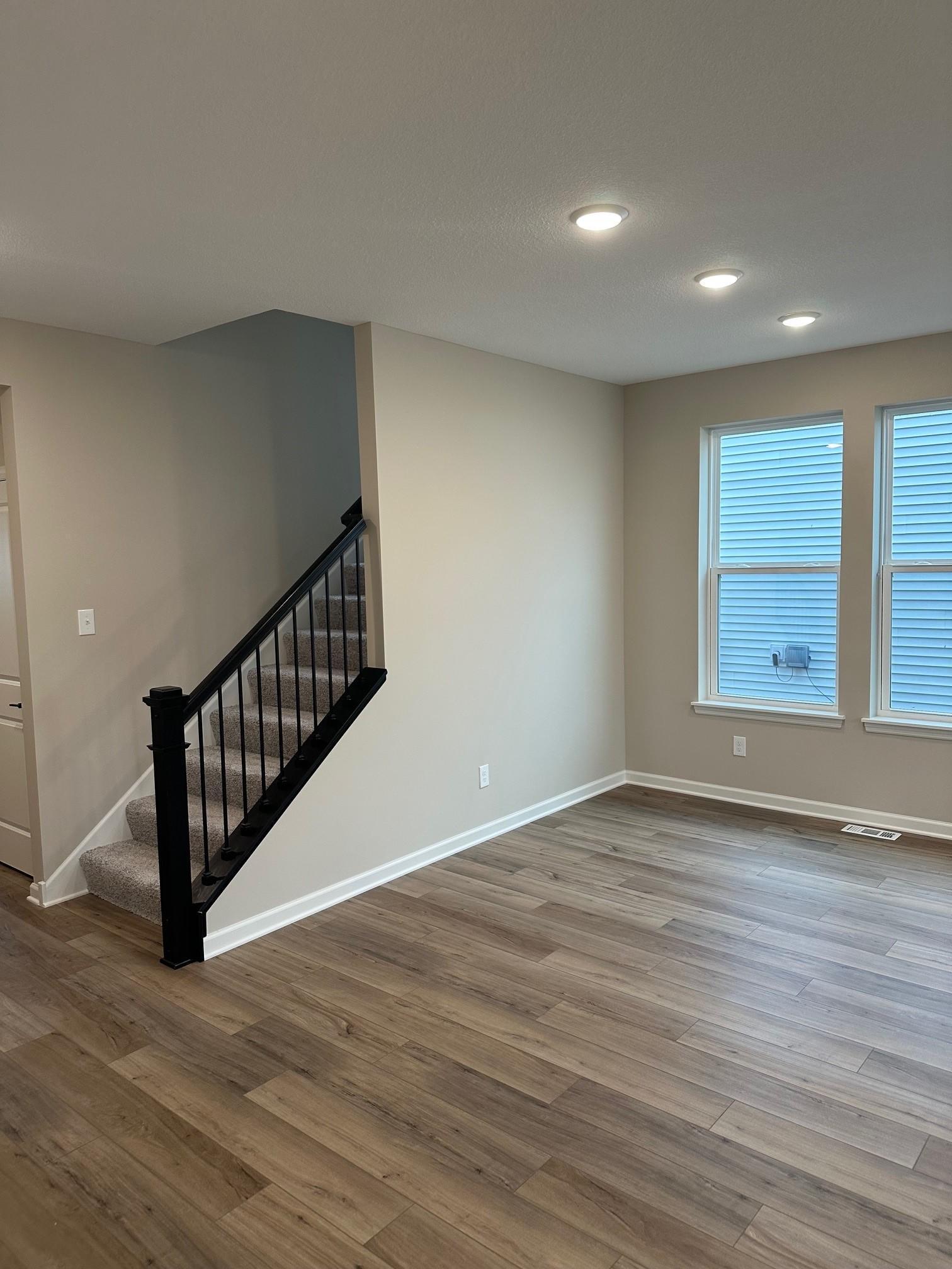 14816 Appian Way, Rosemount, Minnesota image 3