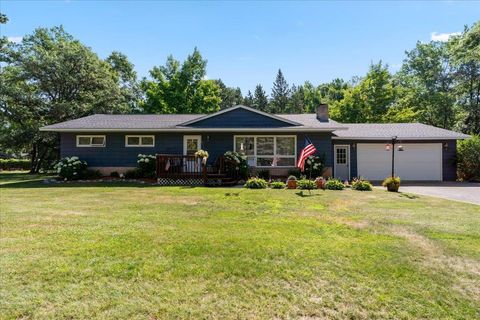 Homes For Sale - 400 York Street<br/> Cass County, Pine River, MN 56474