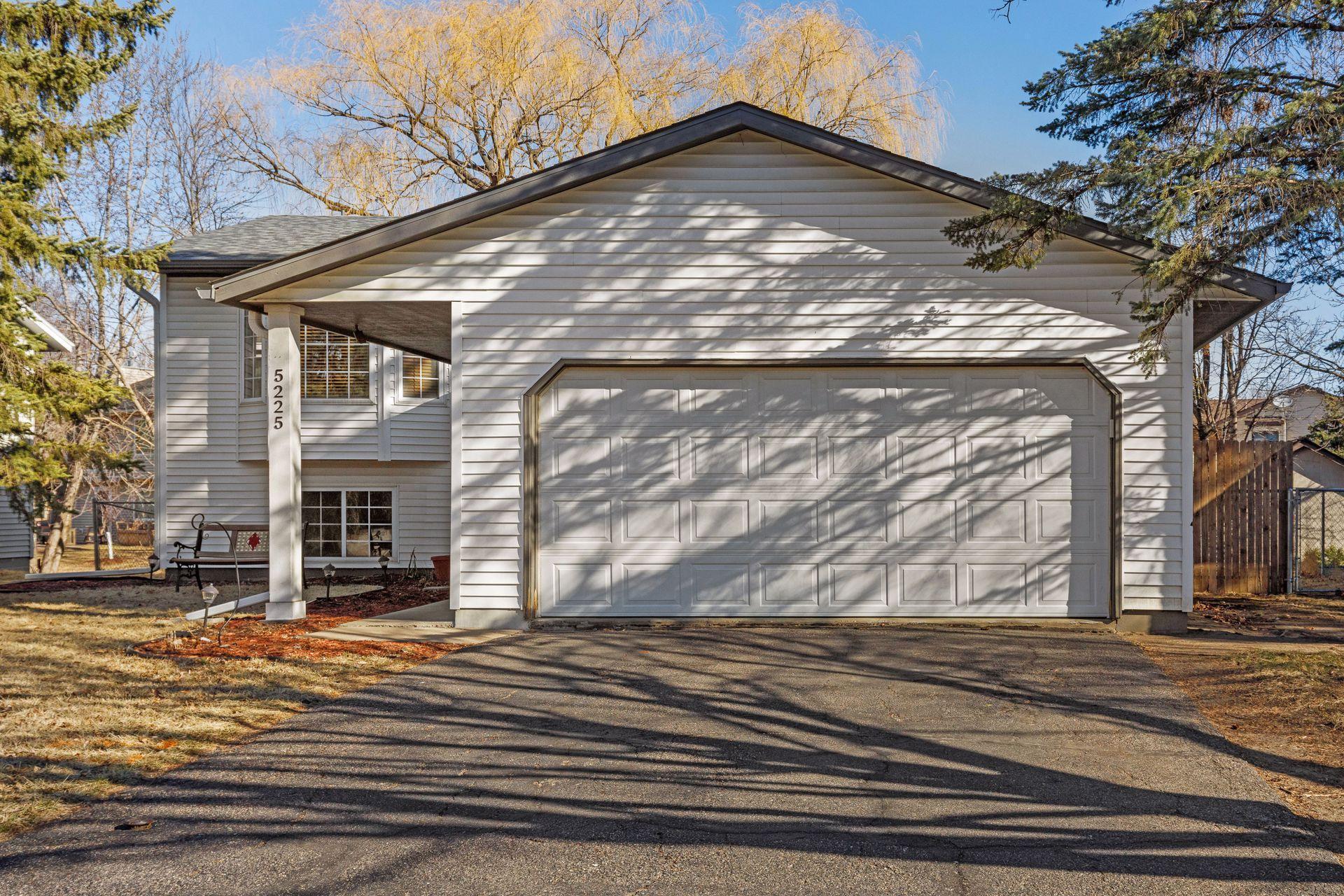 5225 Upper 183rd Street, Farmington, Minnesota image 3