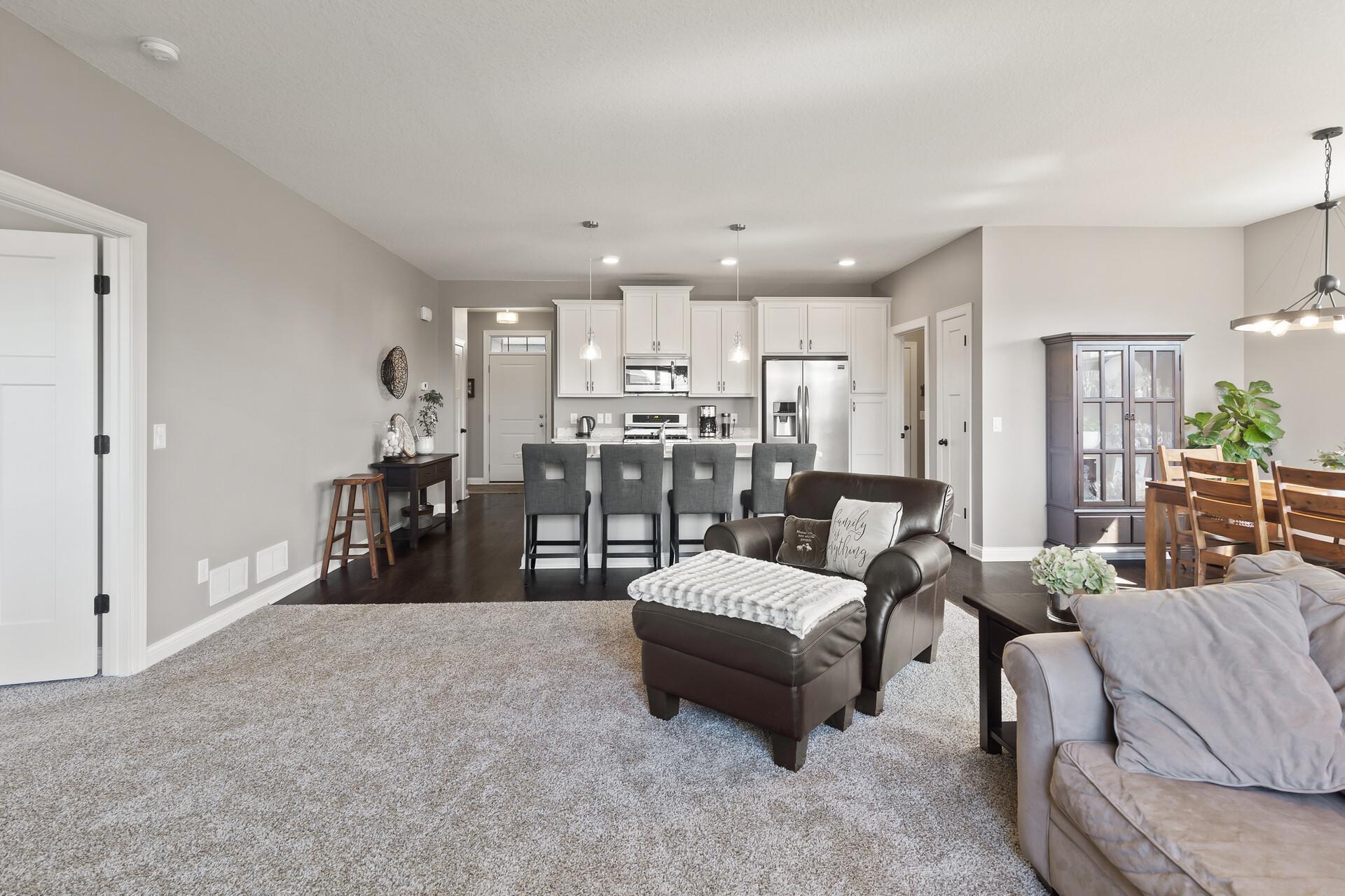 18829 Huntley Trail, Lakeville, Minnesota image 14