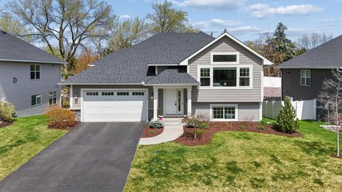 Townhouse For Sale - 7124 51st Avenue<br/> Minneapolis, MN 55428
