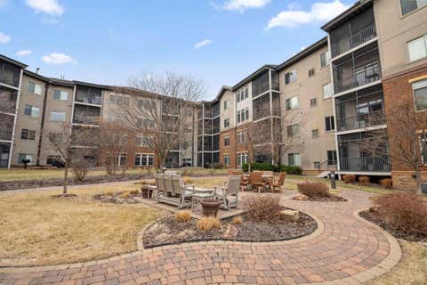 Condo For Sale - 7100 Metro Boulevard<br/> Minneapolis, MN 55439