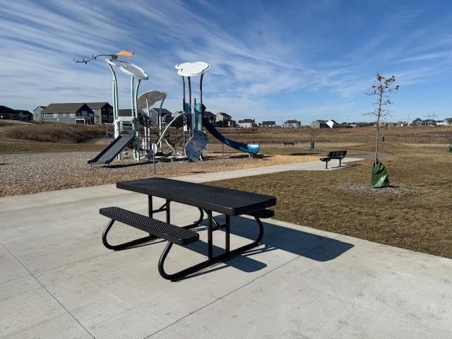 4867 Island Park Drive, Woodbury, Minnesota image 7