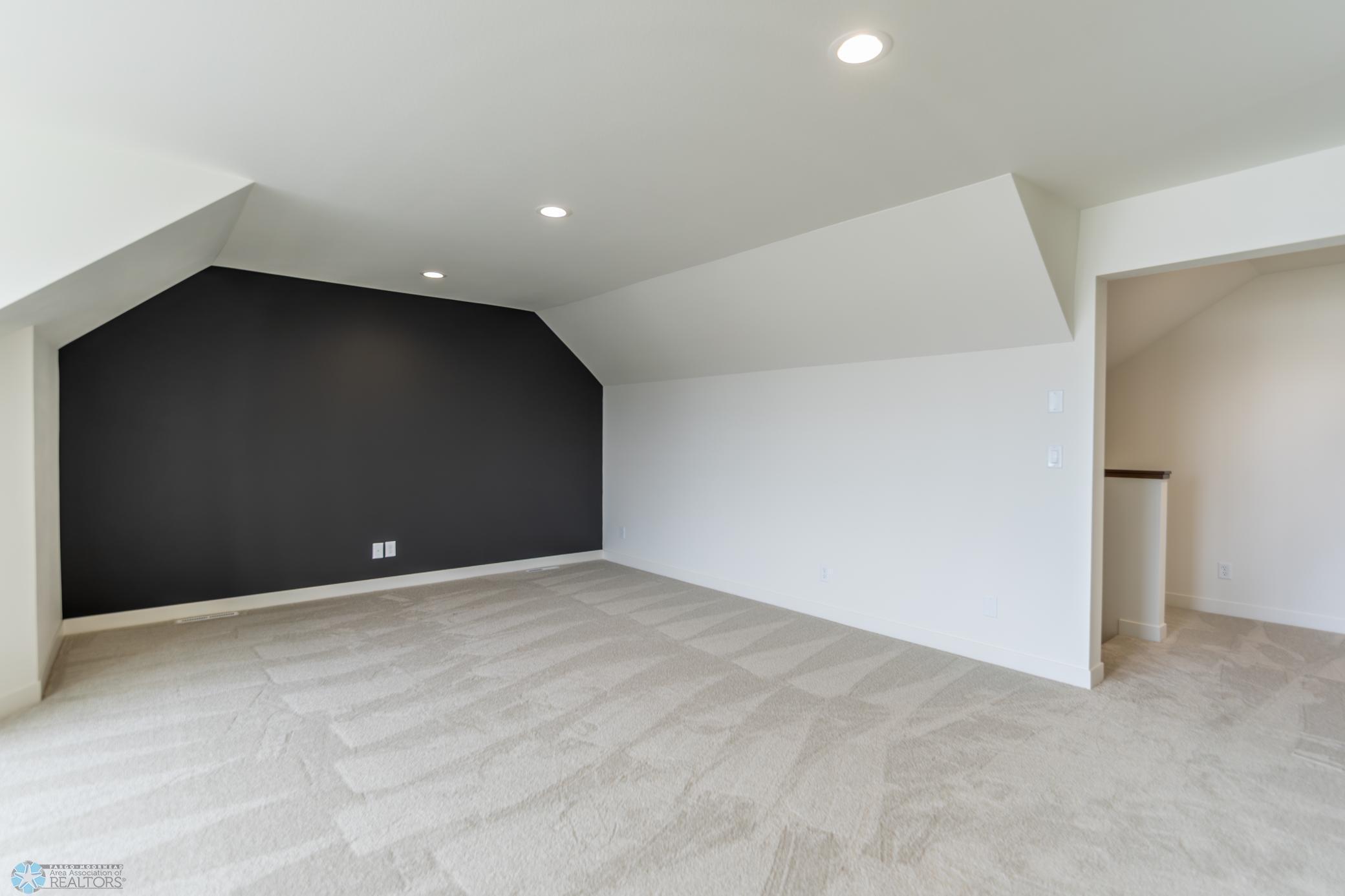 West Fargo, North Dakota 58078, United States, 3 Bedrooms Bedrooms, ,3 BathroomsBathrooms,Residential,Active,90452