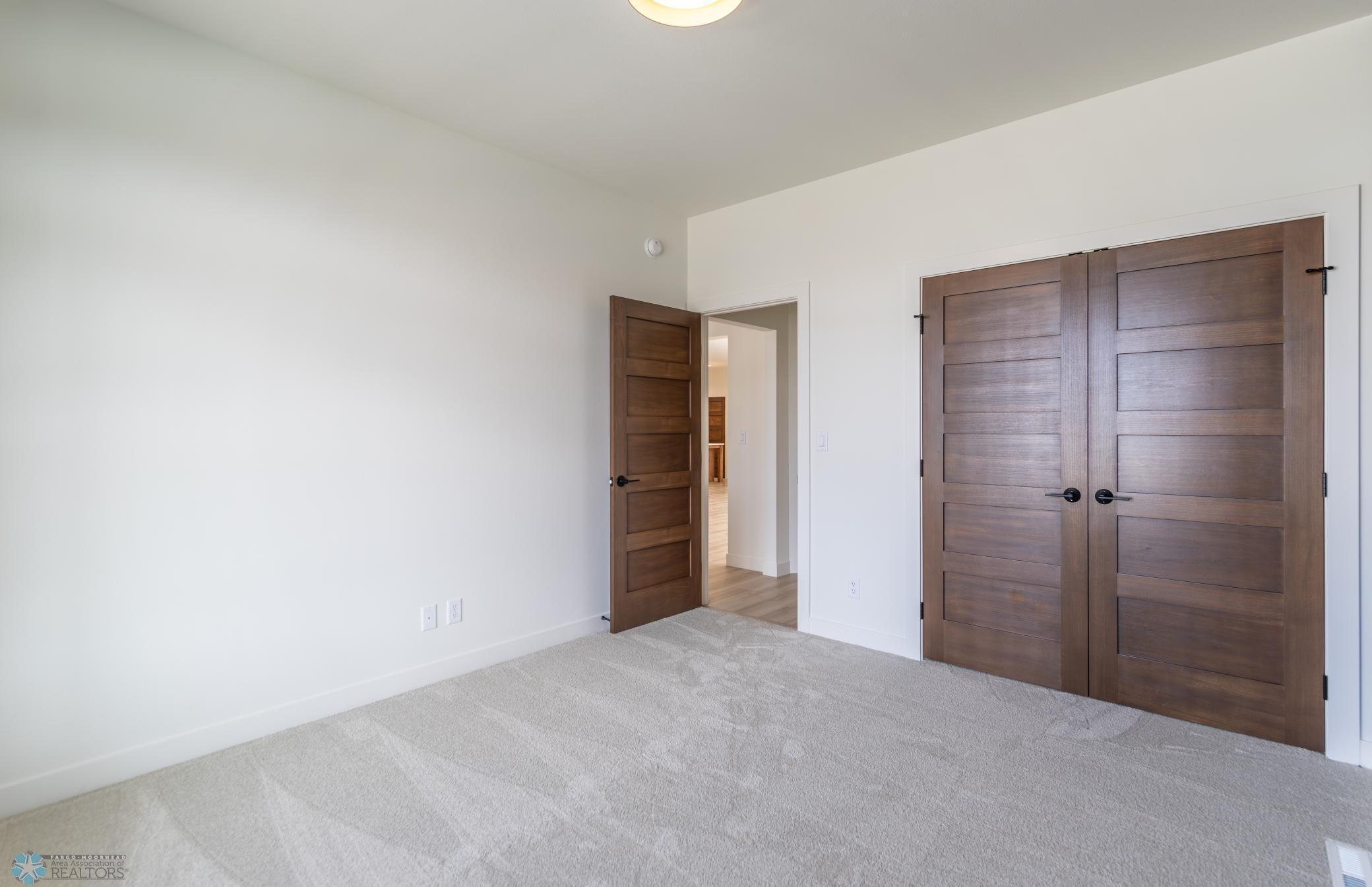 West Fargo, North Dakota 58078, United States, 3 Bedrooms Bedrooms, ,3 BathroomsBathrooms,Residential,Active,90452