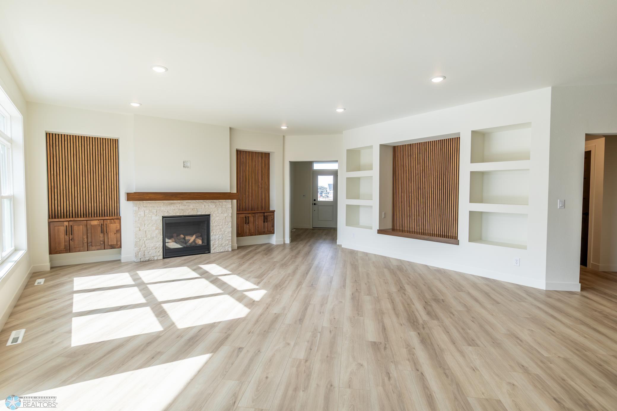 West Fargo, North Dakota 58078, United States, 3 Bedrooms Bedrooms, ,3 BathroomsBathrooms,Residential,Active,90452