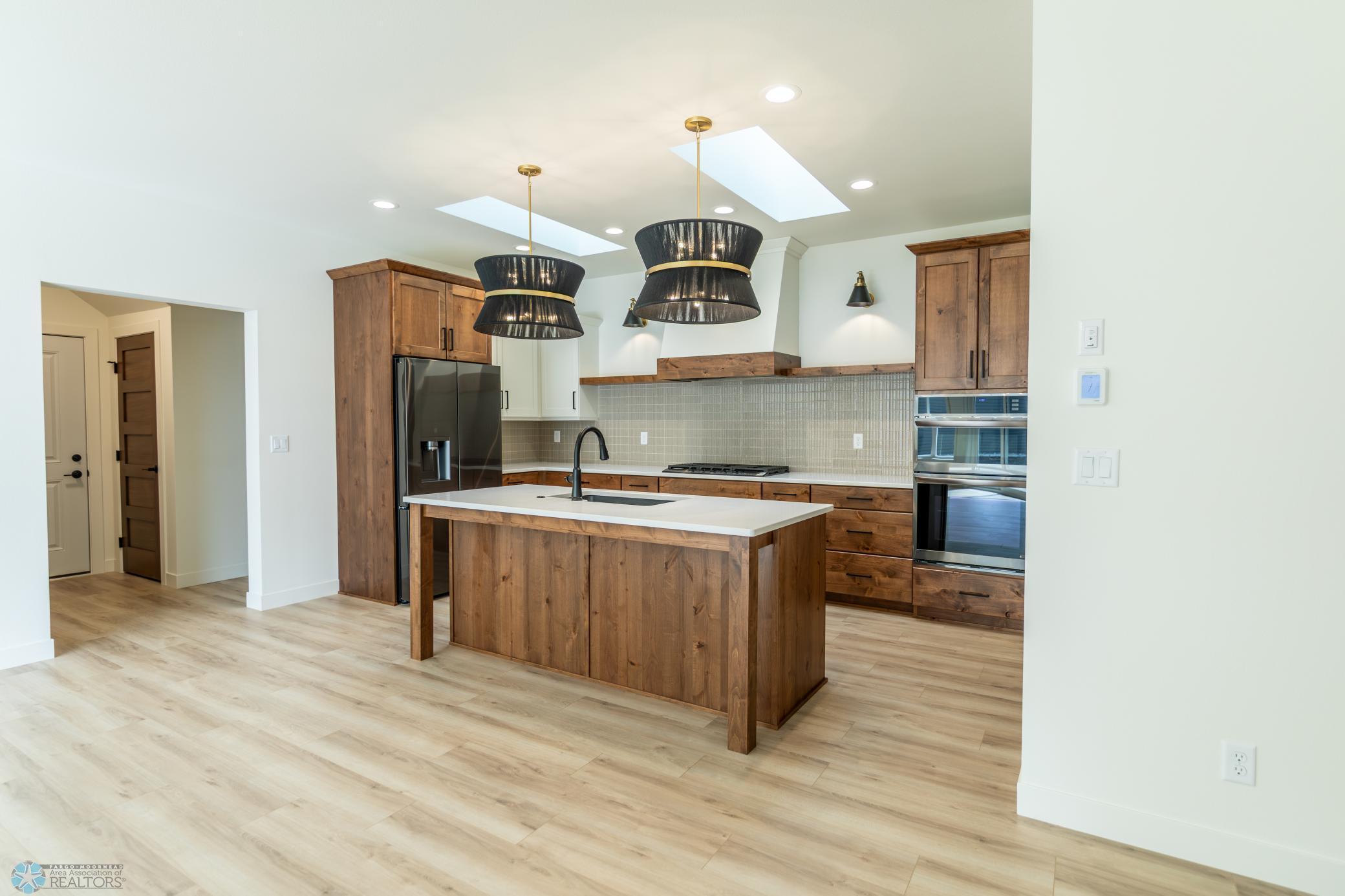 West Fargo, North Dakota 58078, United States, 3 Bedrooms Bedrooms, ,3 BathroomsBathrooms,Residential,Active,90452