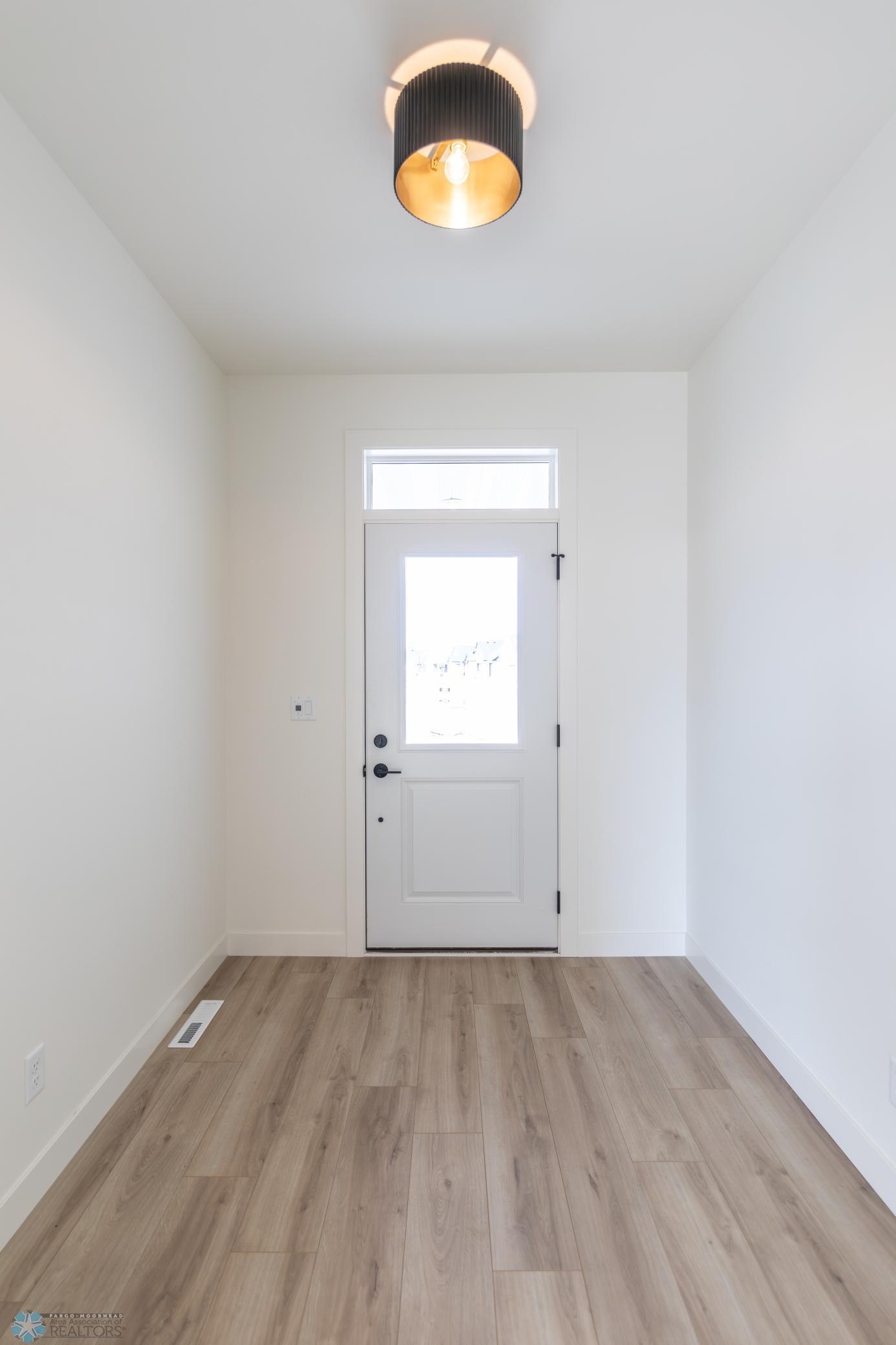 West Fargo, North Dakota 58078, United States, 3 Bedrooms Bedrooms, ,3 BathroomsBathrooms,Residential,Active,90452