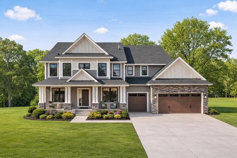 Homes For Sale - 1848 Royal Boulevard<br/> Lake Elmo, MN 55042