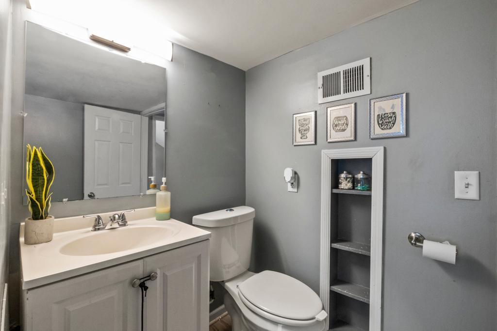 4715 Camden Avenue, Minneapolis, Minnesota image 29
