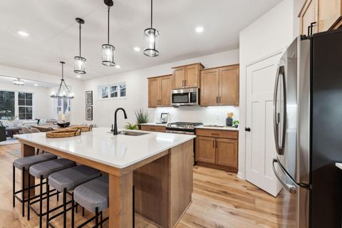 Homes For Sale - 1262 Beaumont Boulevard<br/> Jordan, MN 55352