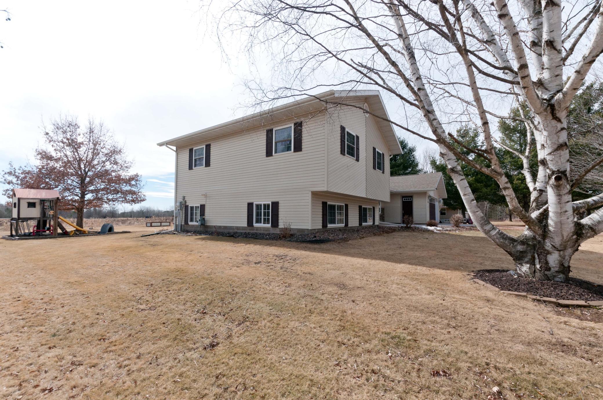 516 W 5th Street, Haugen, Wisconsin image 5