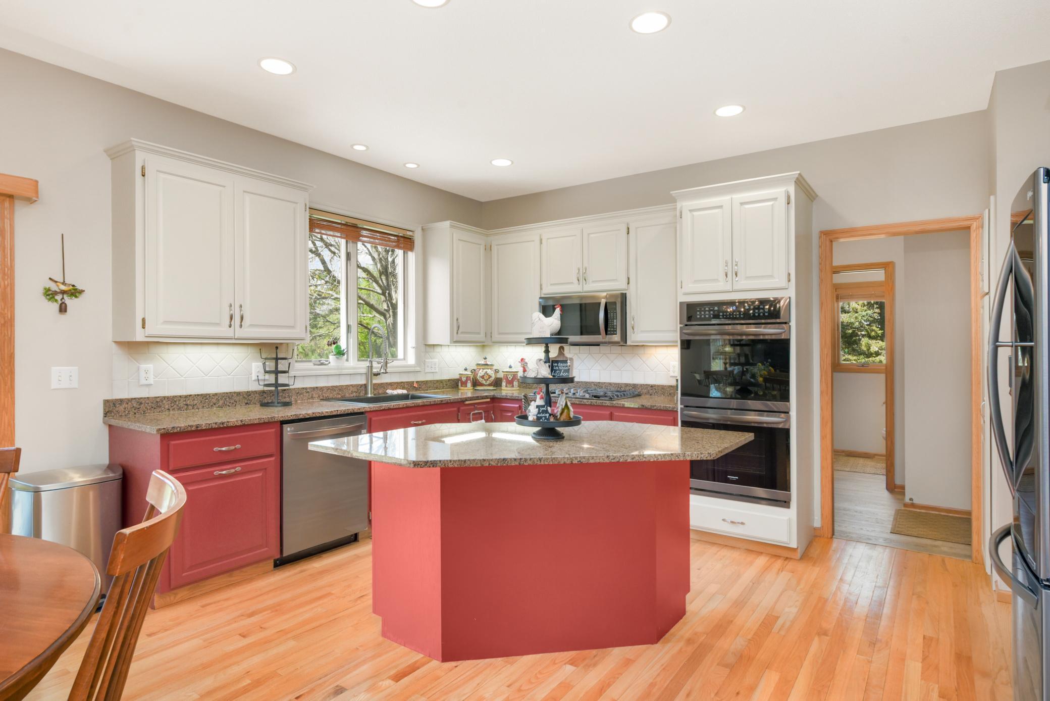 3352 Richmond Bay, Woodbury, Minnesota image 17