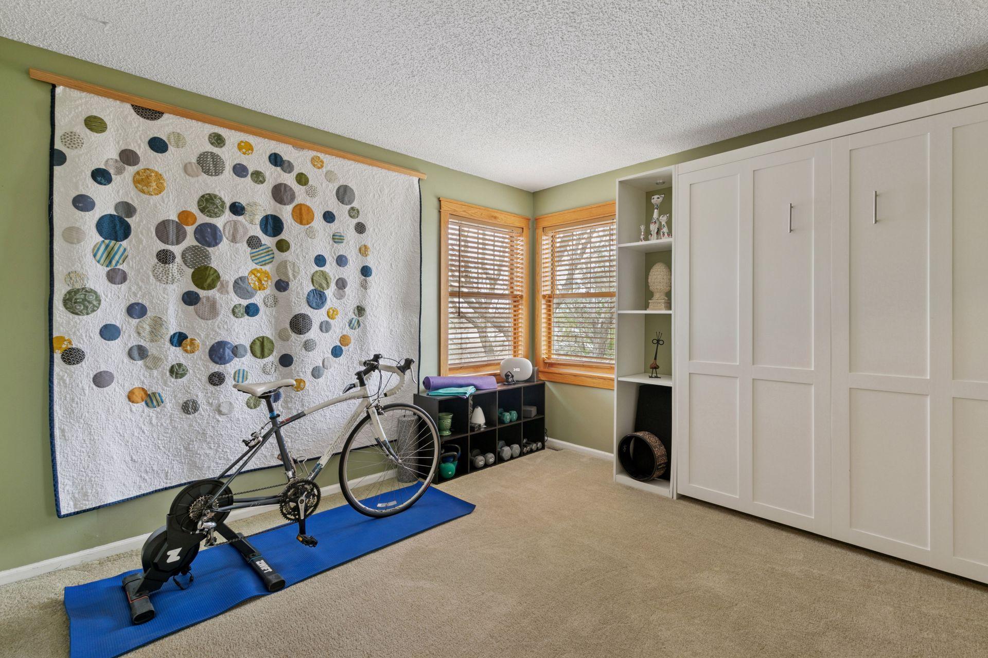 13824 Sunset Lake Drive, Burnsville, Minnesota image 23