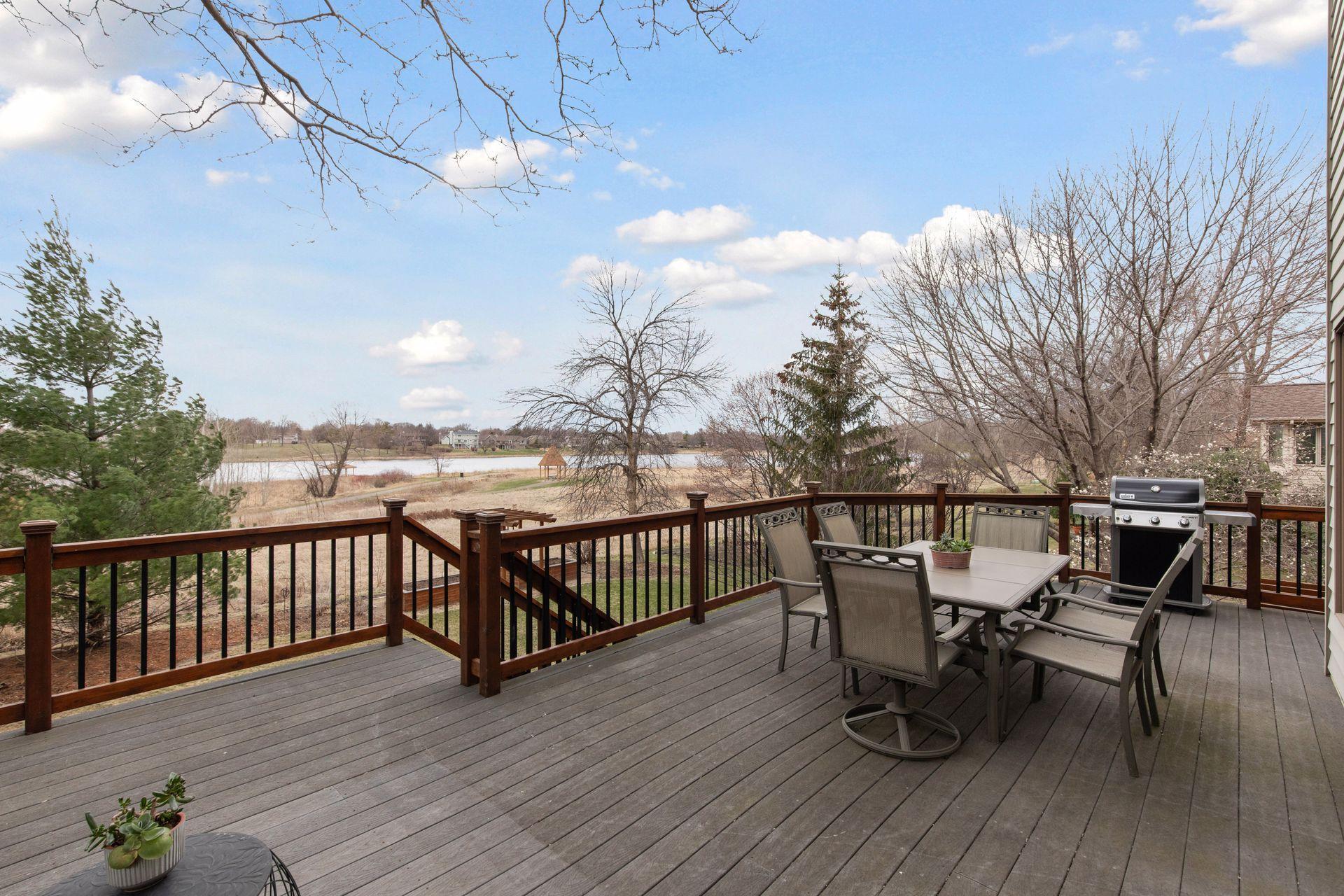 13824 Sunset Lake Drive, Burnsville, Minnesota image 32