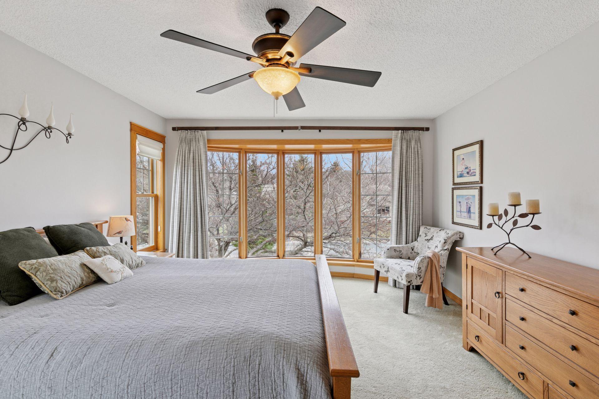 13824 Sunset Lake Drive, Burnsville, Minnesota image 16