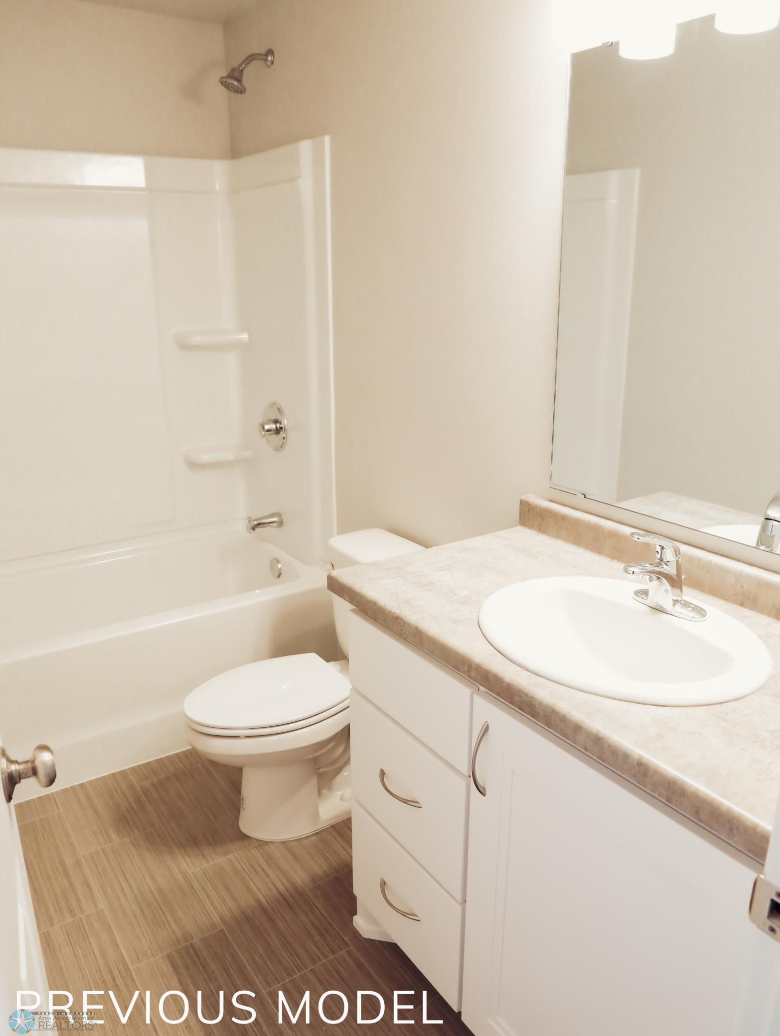 6715 Meadow View Drive, Fargo, North Dakota image 19