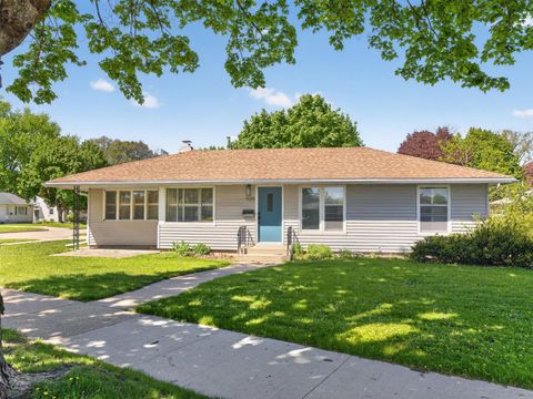 Homes For Sale - 1125 7th Avenue<br/> Olmsted County, Rochester, MN 55902