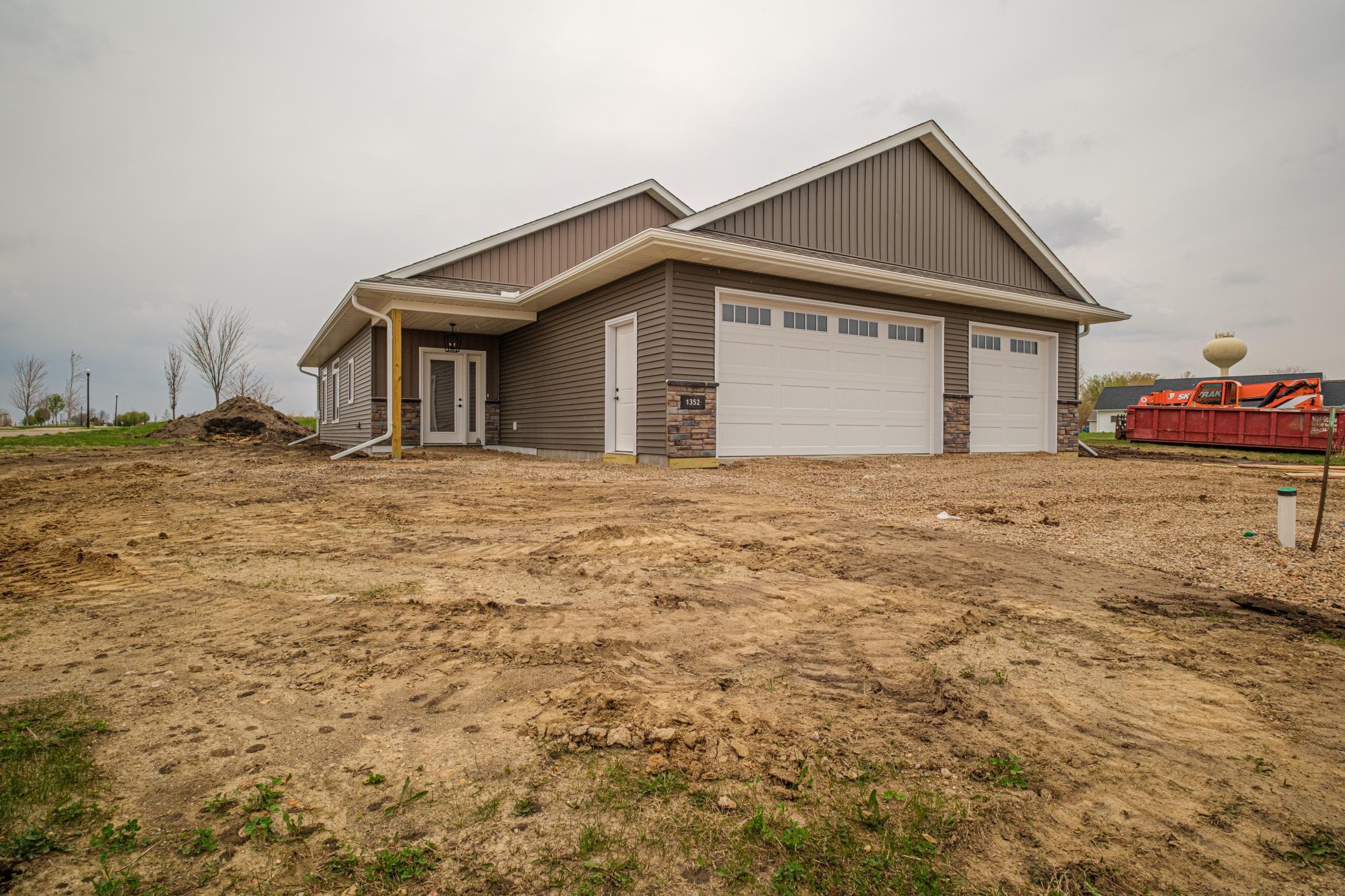 1352 Bradford Street, Hutchinson, Minnesota image 1