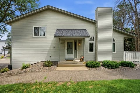 Townhouse For Sale - 12861 82nd Place<br/> Maple Grove, MN 55369