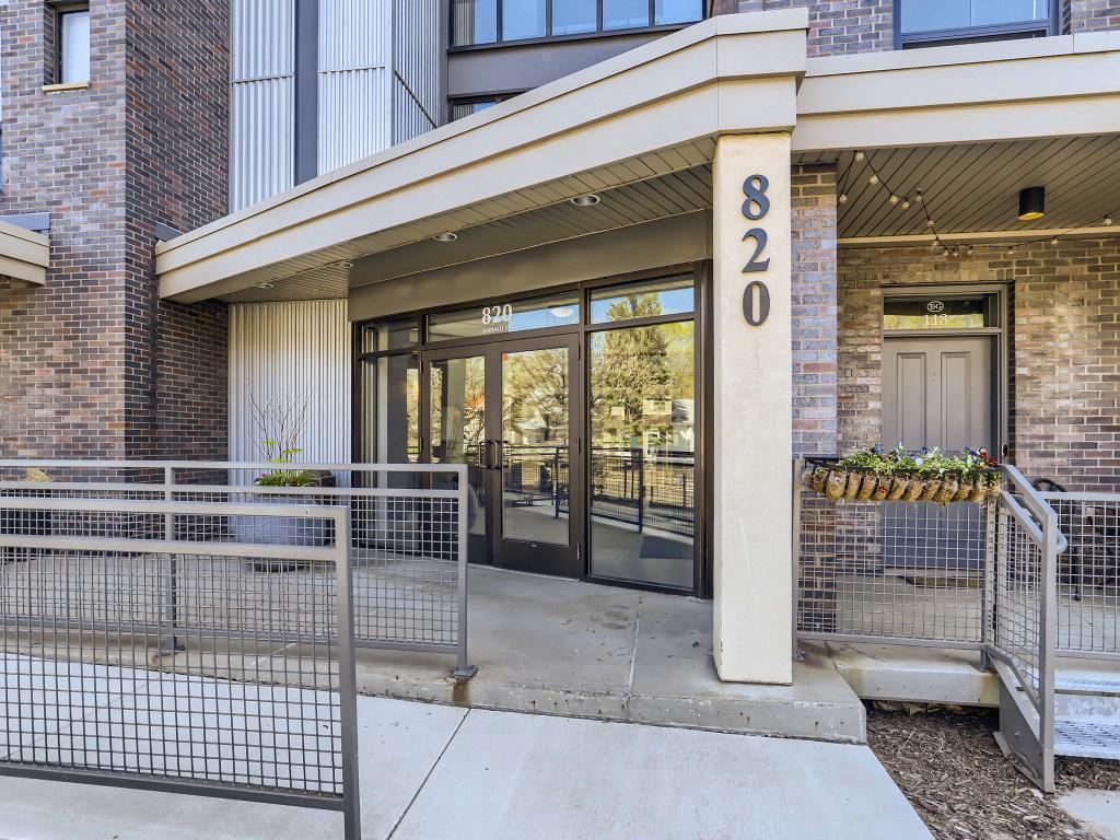 820 Emerald Street #402, Saint Paul, Minnesota image 3
