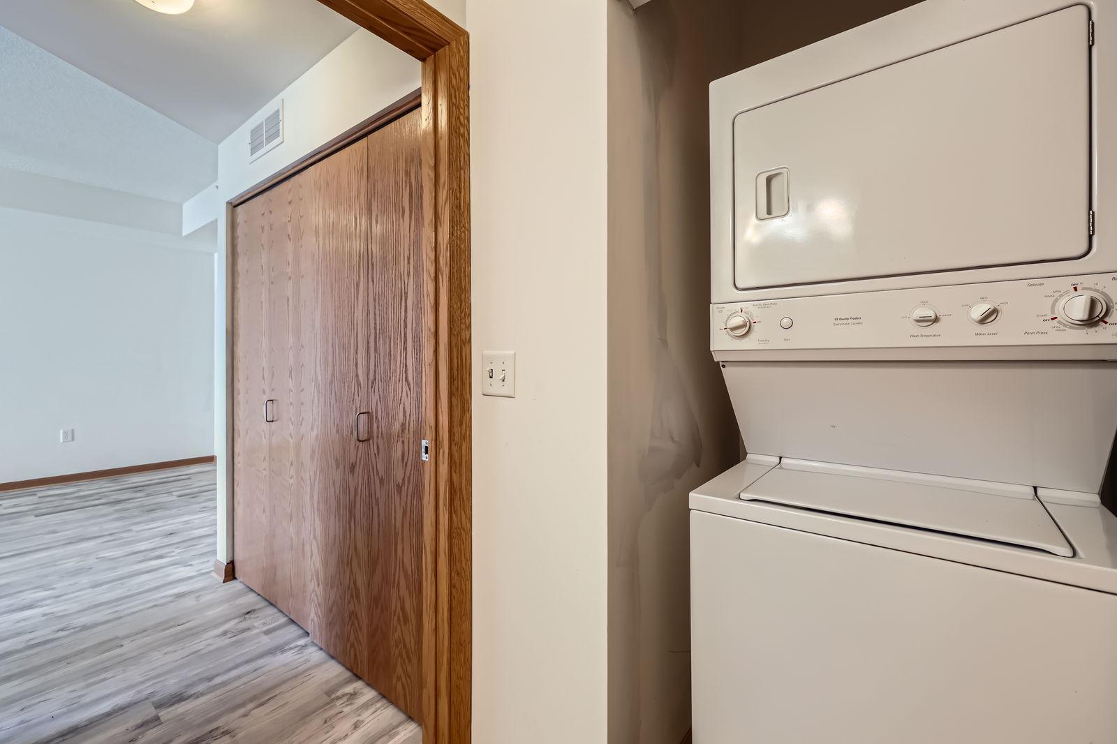 820 Emerald Street #402, Saint Paul, Minnesota image 18