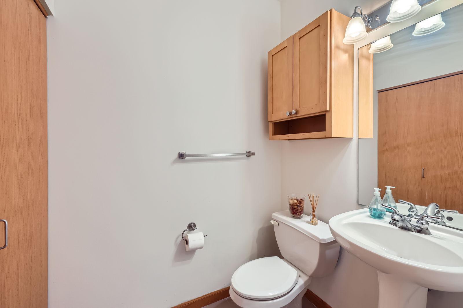 820 Emerald Street #402, Saint Paul, Minnesota image 19