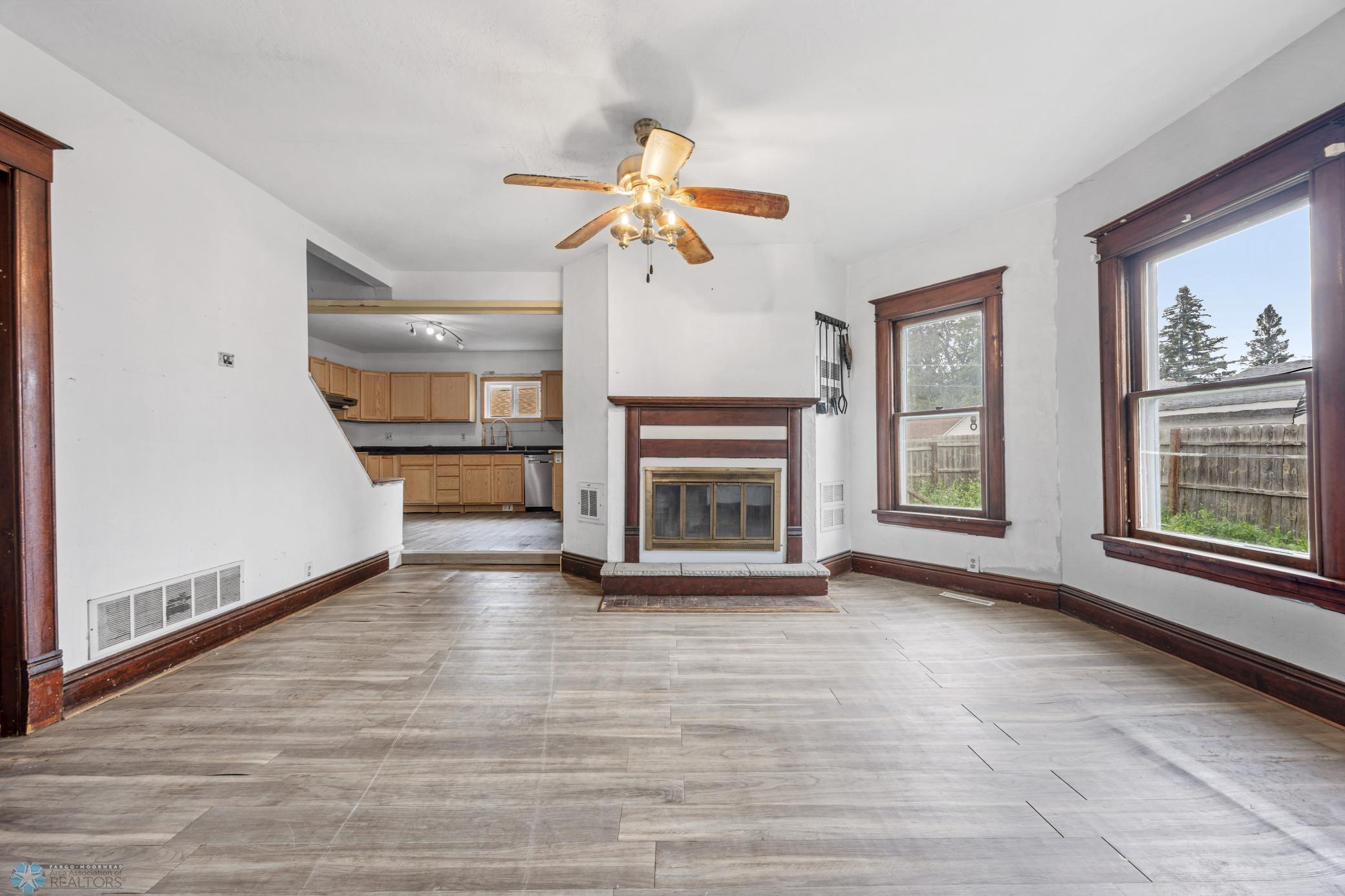 Dilworth, Minnesota 56529, United States, 3 Bedrooms Bedrooms, ,2 BathroomsBathrooms,Residential,Active,181870