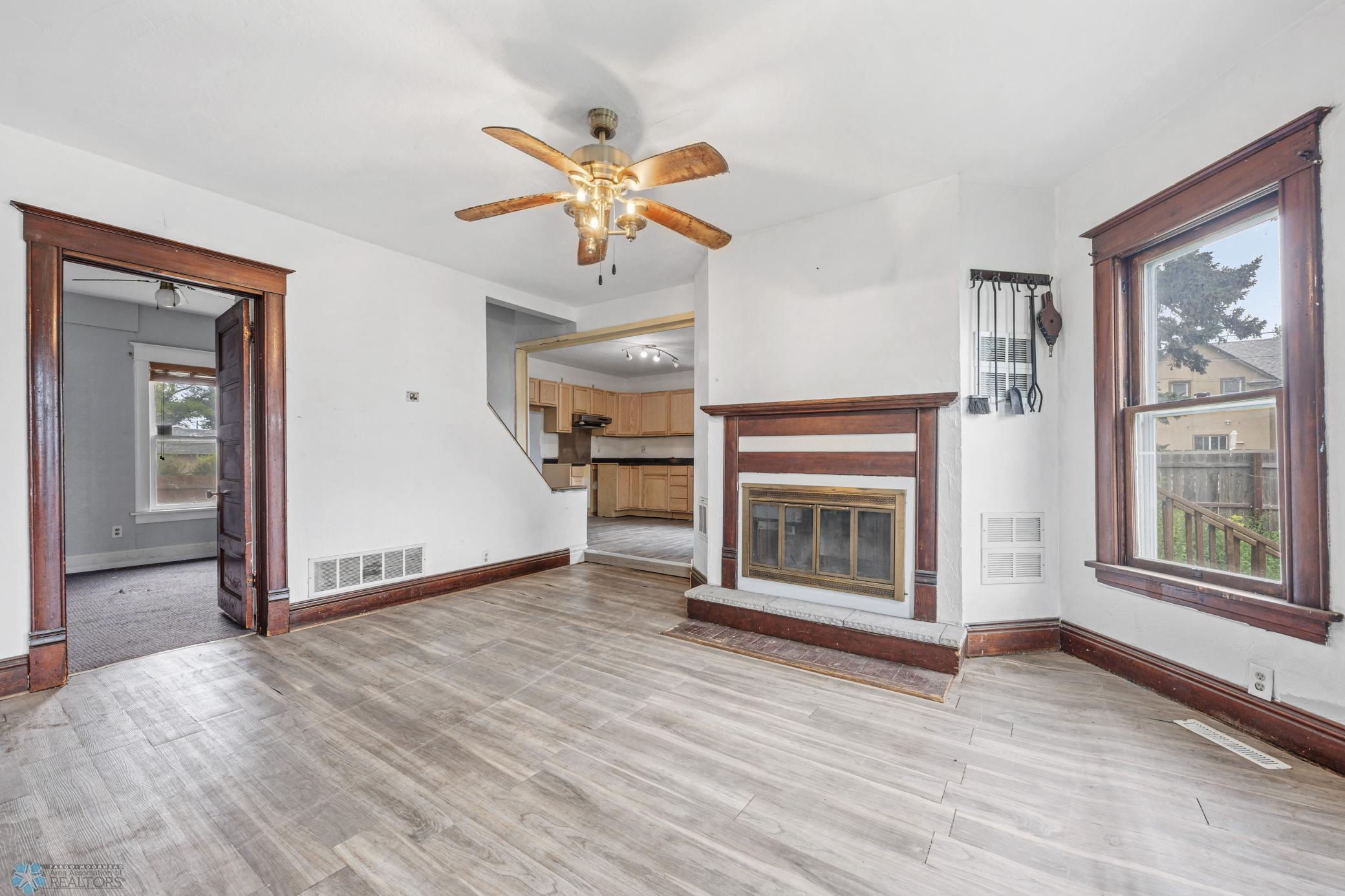 Dilworth, Minnesota 56529, United States, 3 Bedrooms Bedrooms, ,2 BathroomsBathrooms,Residential,Active,181870